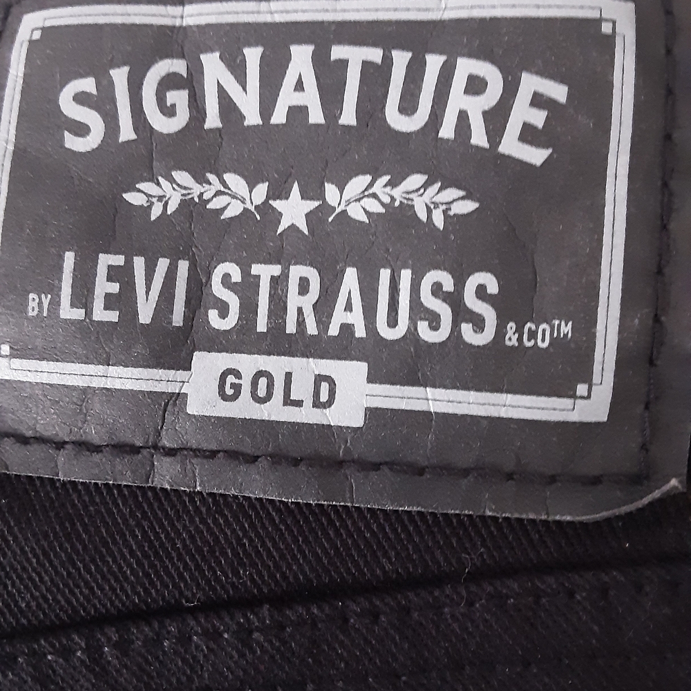 Levi's Signature Black Jeans - Picture 4 of 11